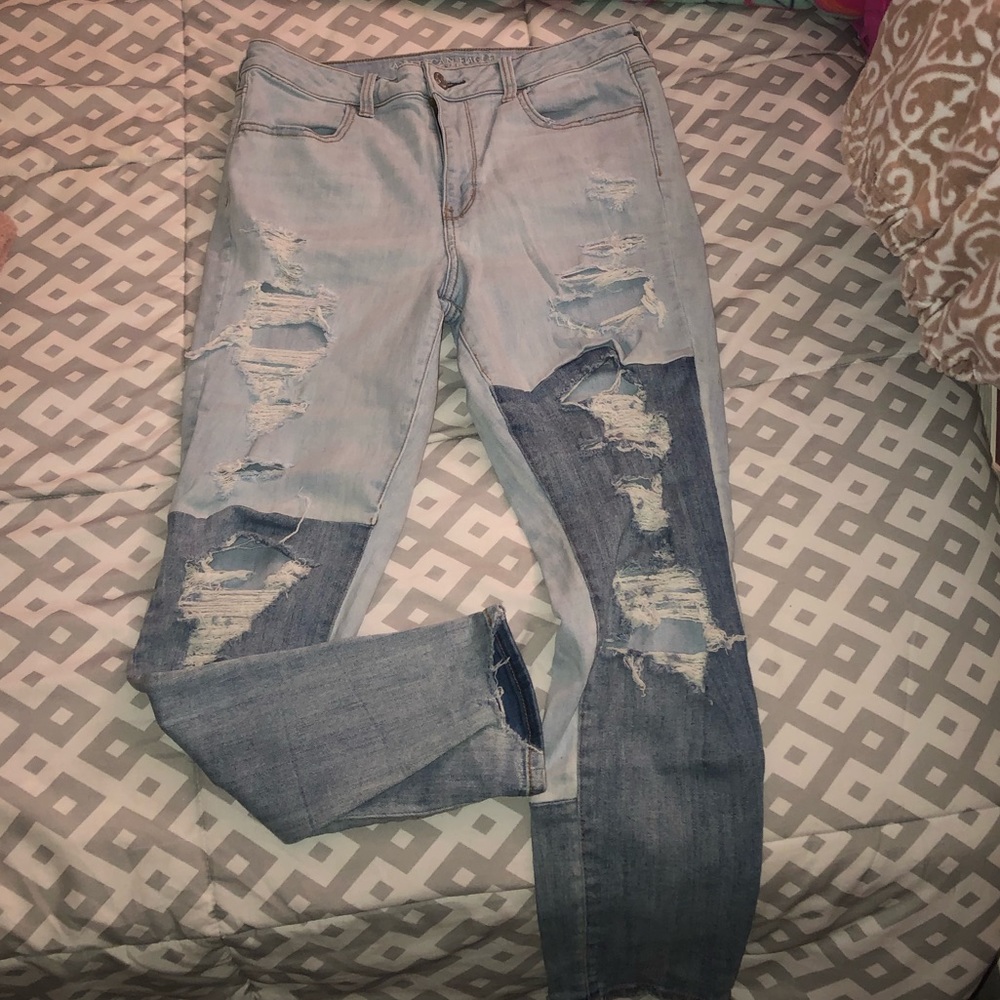 American Eagle two-toned jeans